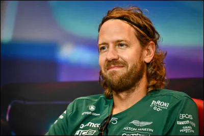 Coqueluche de la fin des années 2000, les médias ont élevé ce pilote comme la relève de son mentor, Michael Schumacher. Quel pilote était surnommé "Baby Schumi" ?