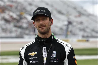 Victime d'un des accidents les plus spectaculaires de ces dernières années, ce pilote a poursuivi sa carrière en Indycar après plusieurs années passées en Formule 1. Quel est le nom de ce pilote ?