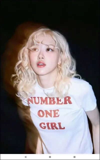 Qui chante "Rockstar" ?