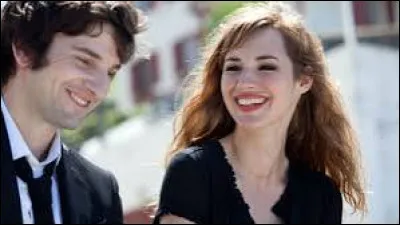 Quelle actrice incarne Alice dans le film "L'amour dure trois ans" ?