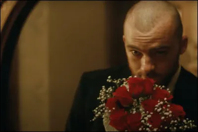 Pourquoi Fezco n'assiste-t-il pas à la pièce de Lexi ?