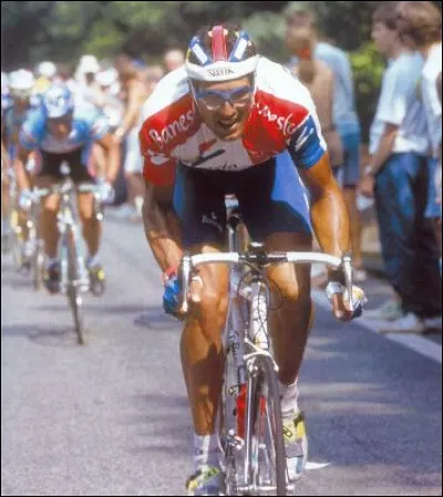 Combien de fois le coureur cycliste Miguel Indurain a-t-il remporté le Tour de France ?