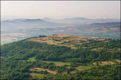 Le mot "mesa" est un mot espagnol qui signifie "table". En France où voyez-vous une mesa ?