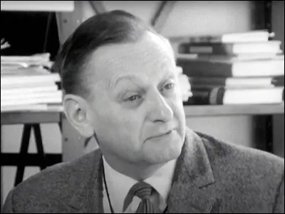 Quels sont les types d'achats culturels de la "Civilisation des loisirs" (Dumazedier - 1962) [la question ne concerne pas le livre, la citation du livre de Dumazedier permet d'illustrer les besoins de la soci&eacute;t&eacute; des ann&eacute;es 70]