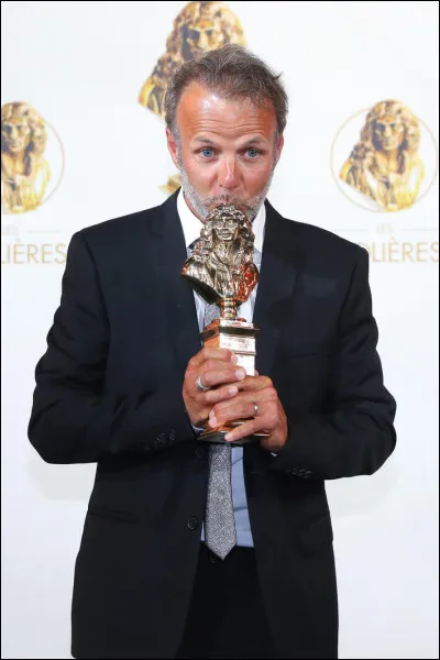 En 2006, il r&eacute;alise son premier film, comment s'appelle-t-il ?