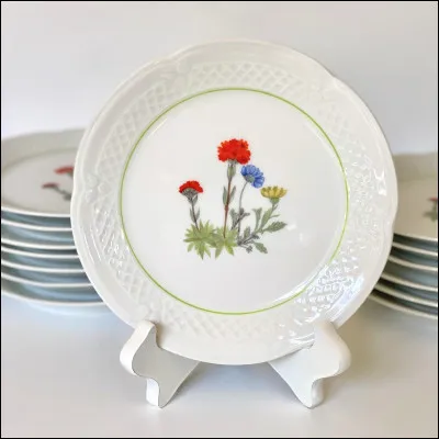 Qui a chanté "Un été de porcelaine" ?