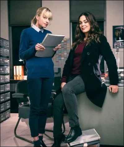 Bonjour ! Pour commencer, quels sont les noms complets de nos deux enquêtrices ?