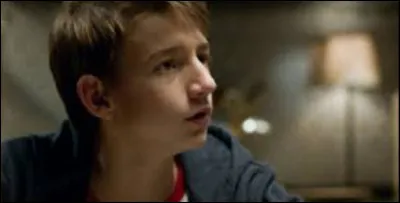 Comment s'appelle le fils de Raphaëlle ?