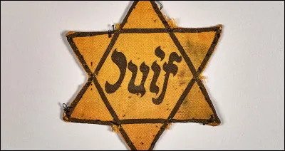 Entre ces trois affirmations sur cette rafle, vous devez retrouver celle qui est vraie.