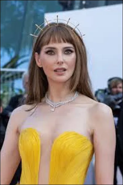 Complétez le nom de cette série télévisée des années 2000 : "La Minute ... " :