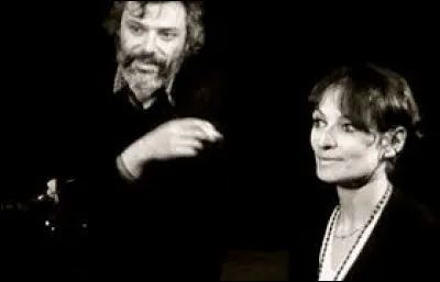Complétez le nom de cette chanson de Georges Moustaki en duo avec Barbara : "La Dame ..." :