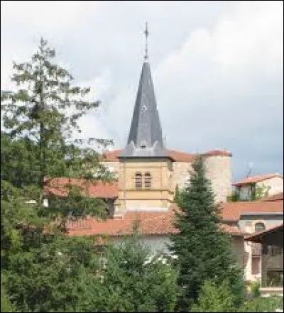 Village d'Auvergne-Rhône-Alpes, dans l'arrondissement de Montbrison, Jas se situe dans le département ...