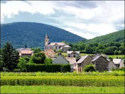 Je vous emmène en Auvergne-Rhône-Alpes, à Pierre-Châtel. Commune de l'aire d'attraction Grenobloise, traversée par la Route Napoléon, elle se situe dans le département ...