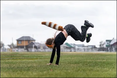 As-tu parfois envie de te comporter comme un animal (grogner, feuler, marcher à quatre pattes) ?