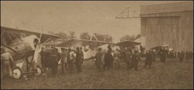 Quaccueille laéroport dOrly en septembre 1925 ?