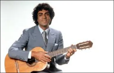 Quel monarque a accueilli des lettr&eacute;s et des artistes italiens et a fond&eacute; la premi&egrave;re universit&eacute; &agrave; Buda en 1465 ?