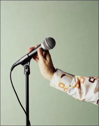 Ensuite, aimes-tu le chant ?