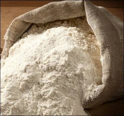 Quelle est cette farine utilisée habituellement pour confectionner une pâte à crêpe ?