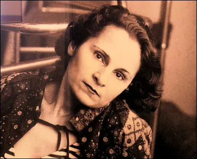 Qui est cette ''muse'' qui fut l'amante de Max Ernst et finalement l'&eacute;pouse de Salvador Dal&iacute; ?