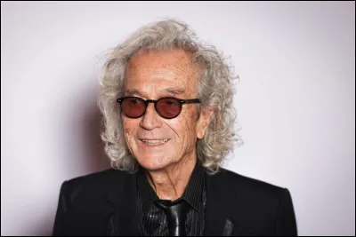 Quelle est la nationalité de ''Luc Plamondon'', auteur de célèbres comédies musicales, comme ''Starmania'' et ''Notre-Dame-de-Paris'' ?