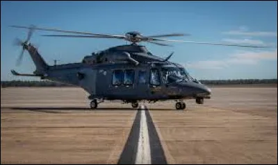 C'est en B&eacute;otie qu'elles ont leur domicile,sur ses flancs jaillissait la source Hippocr&egrave;ne, dont l'eau donnait l'inspiration po&eacute;tique et saine.Ah ! Les muses ne sont pas des femmes faciles !O&ugrave; habitent les muses ?