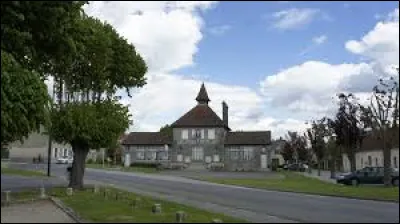 Pour commencer, nous partons à Bazoches-sur-Vesles. Ancienne commune Axonaise, elle se situe en région ...