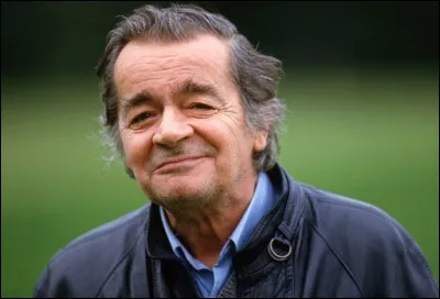 Qui est ce chanteur, interprète du titre ''La Loire'' ?