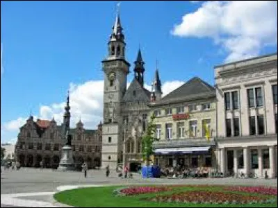 Où se trouve Aalst, ville de 90 000 habitants ?