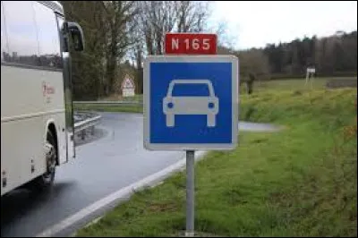 Km 41,2 : La Côte de Notre-Dame de Lorette. Jusqu'à quelle altitude nous emmènera cette côte ?