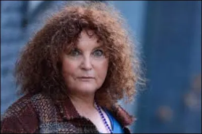 Dans quel film Valérie Mairesse partage-t-elle l'affiche avec Coluche ?