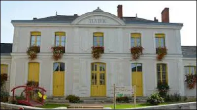 Ancienne commune Angevine, Rablay-sur-Layon se situe en région ...