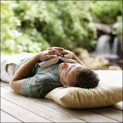 Quelle gestuelle prend fin sur linjonction "Repos" ?