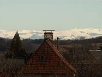 Village Corr&eacute;zien, Chenailler-Mascheix se situe dans l'ancienne r&eacute;gion ...
