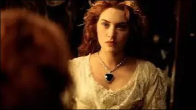 Quel est le nom du collier que porte Rose dans le film "Titanic" ?