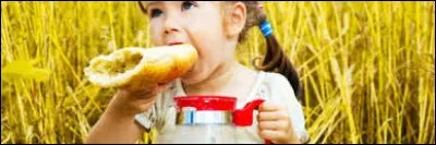 12 freux sont sur un arbre, passe un paysan avec un fusil, il tire pour sauver son champ, il en tue 4, combien en reste-t-il ?