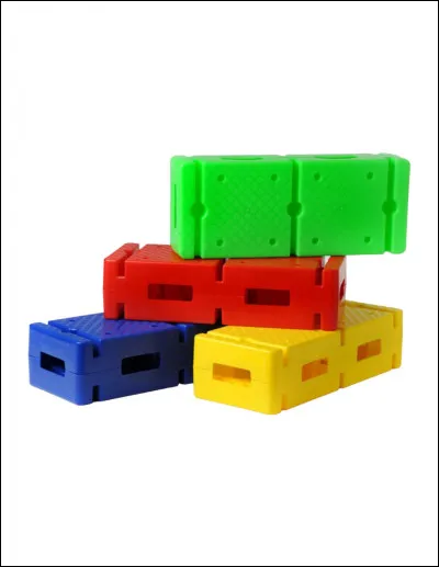 Les matières les plus connues sont les mathématiques, sciences, histoire, géographie et anglais.