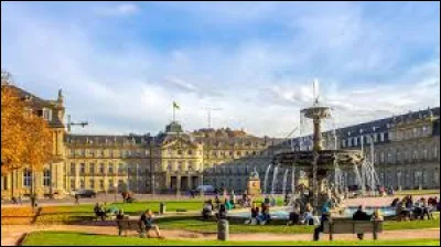 Quelle est cette ville, capitale du Bade-Wurtemberg ?