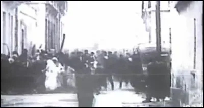 Le 8 mai 1945, des manifestations nationalistes et indépendantistes sont suivies de repressions et de massacres : où était-ce ?