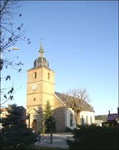 Je vous attends en Lorraine, devant l'église Saints-Gorgon-et-Nabor, à Pouxeux. Commune du canton de Remiremont, sur la rive gauche de la Moselle, elle se situe dans le département ...