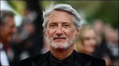 Parmi ces trois présentatrices des programmes de télévision aux téléspectateurs par sa présence directe à l'image, laquelle a été l'épouse de Georges de Caunes ?