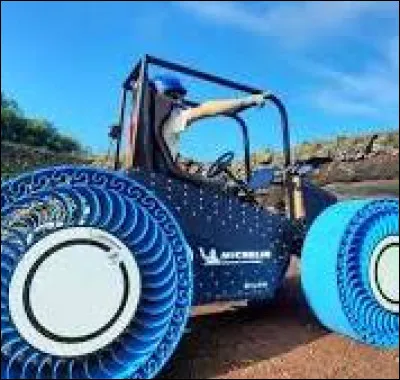 Quel est le pneu qui pourrait se vanter d'avoir fait 768 800 km dans un futur proche sans crevaison ni usure ?