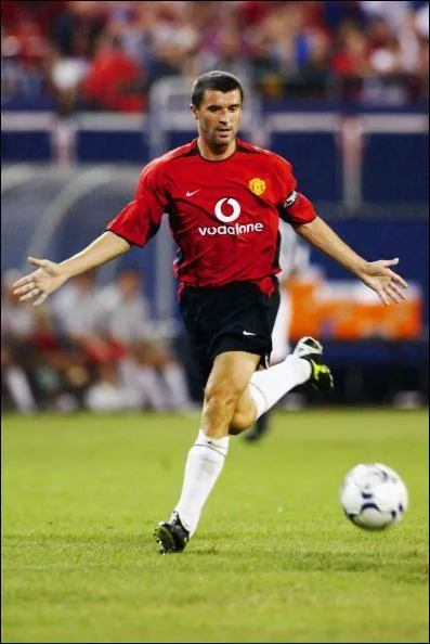Keane se rvle tre l'un des meilleurs milieux de terrain de Premier League. Aprs avoir jou (et perdu) deux finales de Coupe avec Nottingham, il rejoint Manchester United. En...