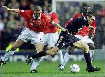 Malgr la grande forme de Keane, Manchester est limin en quart de finale par le Real Madrid. Au match retour, Keane fut dcevant et et aida grandement les merengue en...