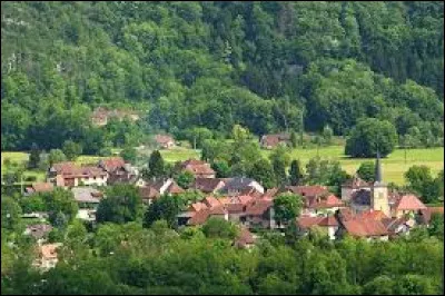 Commune d'Auvergne-Rhône-Alpes, dans le parc naturel régional de la Chartreuse, Saint-Christophe-sur-Guiers se situe dans le département ...