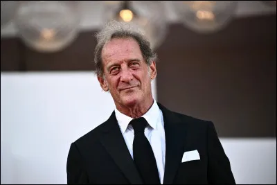 Cet acteur a joué dans environ...