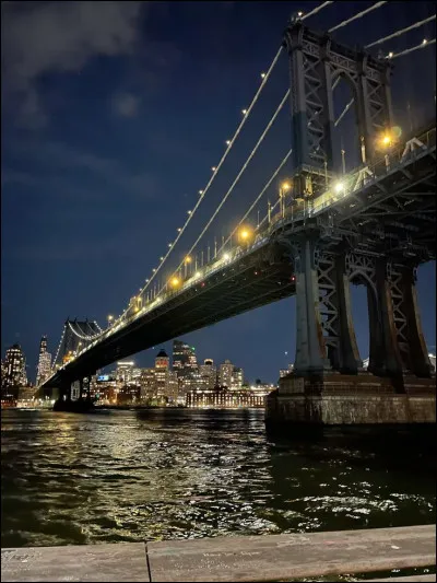 Quelle est la toute première scène du livre ?