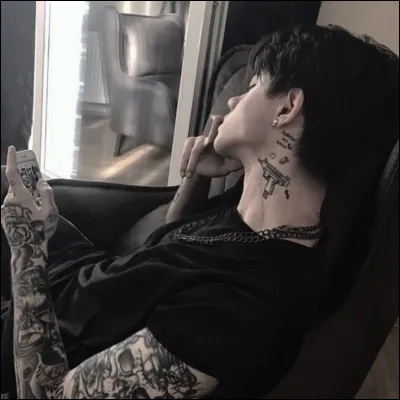 Quel est le vrai nom de famille de Kai ?