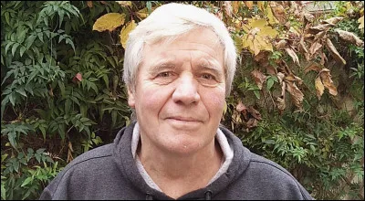 Qui est ce journaliste, auteur de cette citation : ''Certains religieux font v�u de chastet&eacute;, pauvret&eacute; et ob&eacute;issance : ils pr&ecirc;tent le serment d'Hypocrite.'' ?