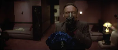 David Lynch a réalisé ce film, où Hopper interprète Frank Booth, qui a pour titre...