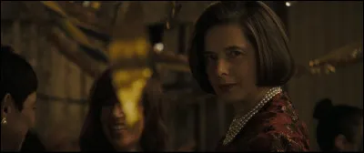 Comment s'intitule ce film réalisé par James Gray, avec Rossellini dans le rôle de Ruth Kraditor ?